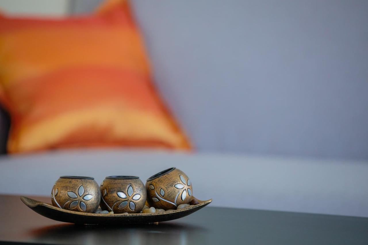 Cleopatra'S House Apartment Каламата Екстериор снимка